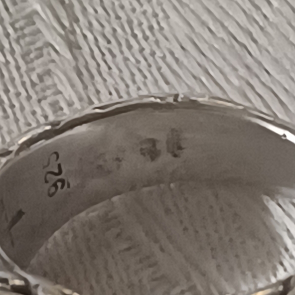 John Hardy Classic Chain Ring, SS & 18k, Size 6 - Picture 8 of 12